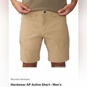 Mountain Hardwear
Hardwear AP Active Khaki Shorts- Men's 34, Inseam 7”